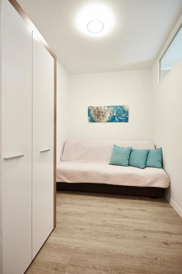 Apartament Baltic Port 55Qm, 3 Pokoje Zimmer, Parking Swinoujscie Exterior photo
